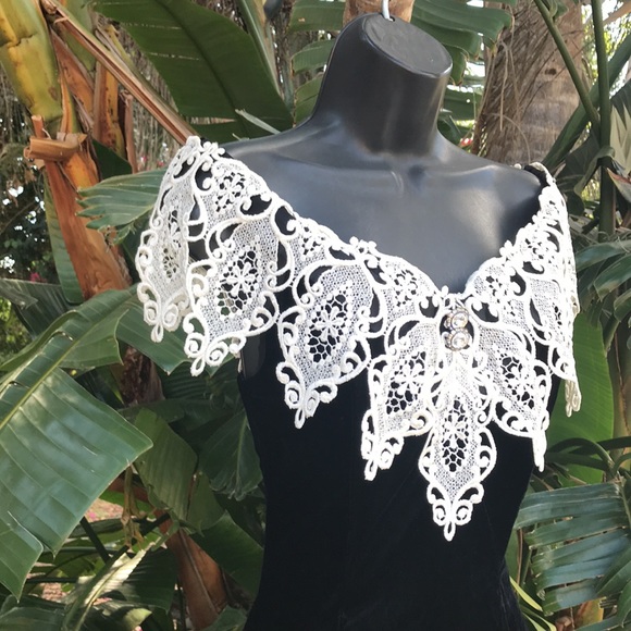 Vintage Jessica McClintock off shoulder velvet gown - Picture 4 of 16